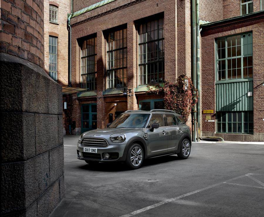  Mini One Countryman 2017 года  (WW) (фото 1 из 6)